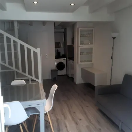 Duplex Pour 6 Personnes F3 La Croisiere Avec Piscine * Biarritz